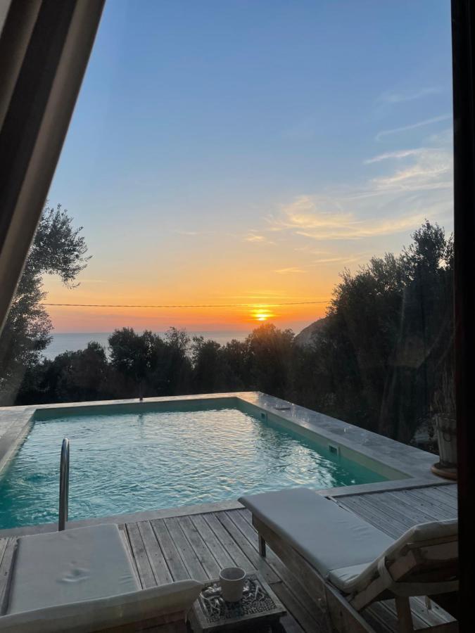 Shavilla Kalkan - Yali ' Da Korunakli 1+1 Villa Патара Екстериор снимка
